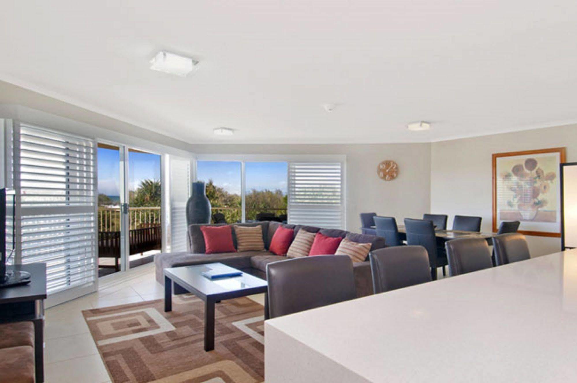Surfside On The Beach Buddina Екстер'єр фото