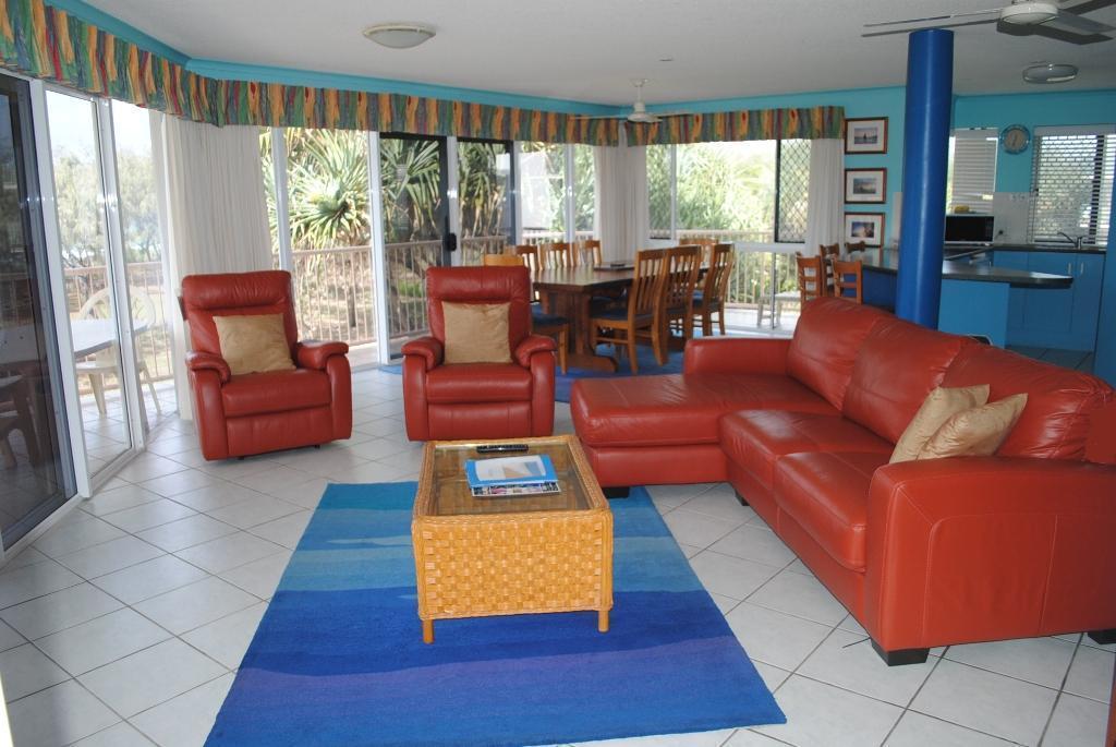Surfside On The Beach Buddina Екстер'єр фото
