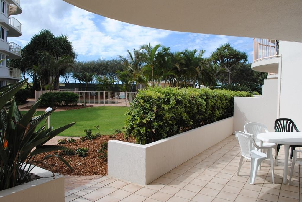 Surfside On The Beach Buddina Екстер'єр фото